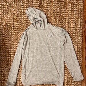 Vineyard Vines Gray Hooded Long Sleeve Performance shirt Size XL NWOT